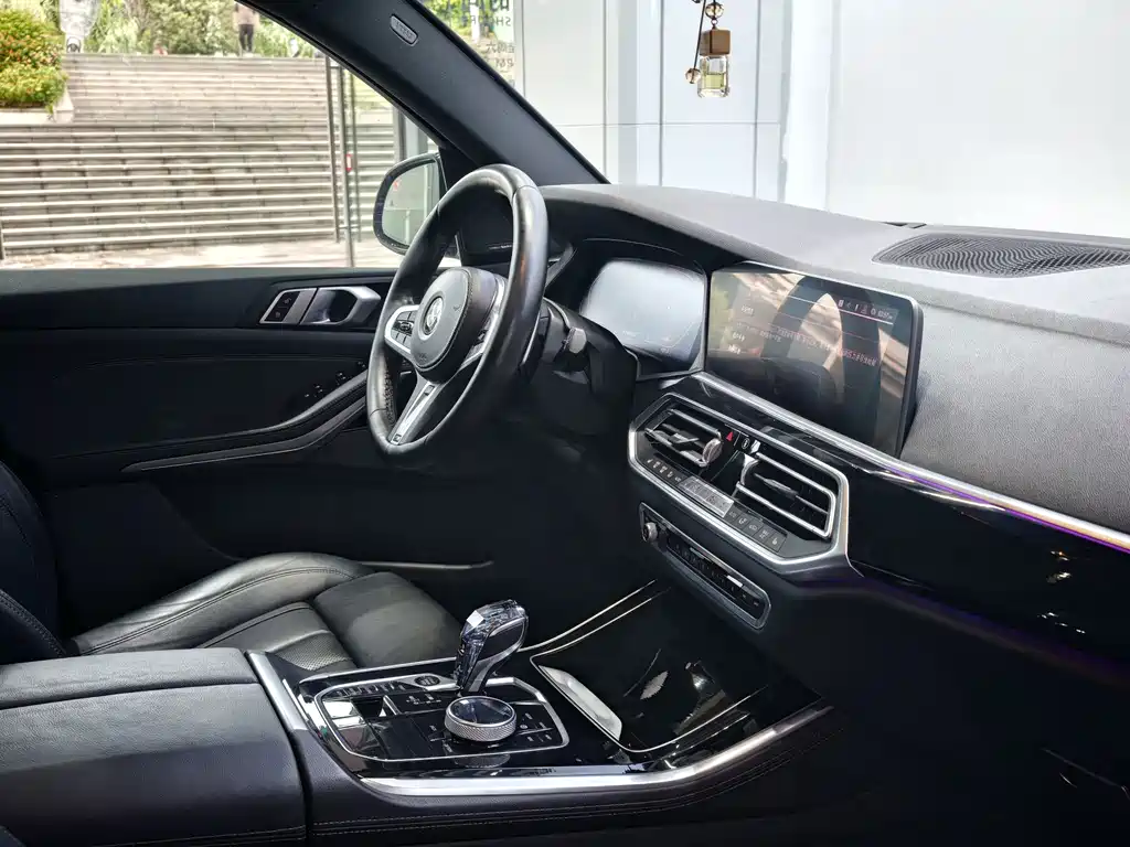 BMW X5 (Import) — миниатюра 18
