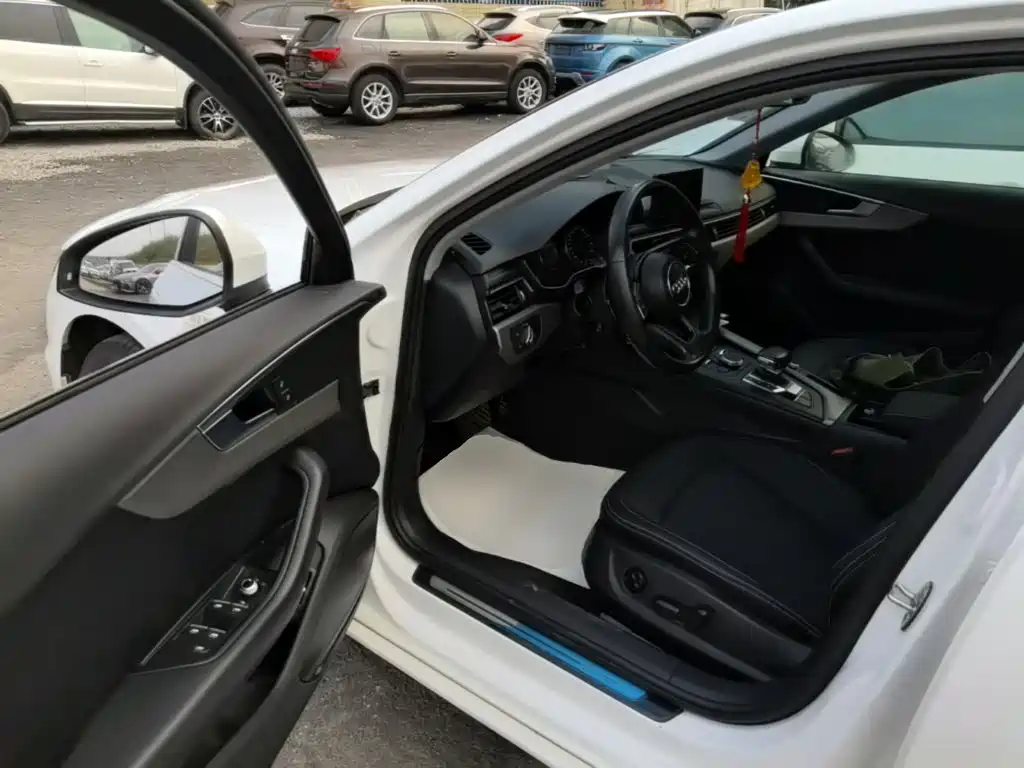 Audi A4L — миниатюра 16