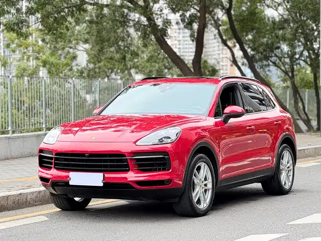 PORSCHE CAYENNE