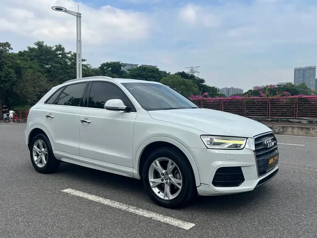 Audi Q3 — миниатюра 2
