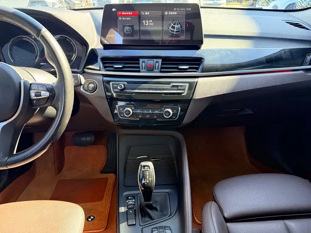 BMW X1 — миниатюра 9