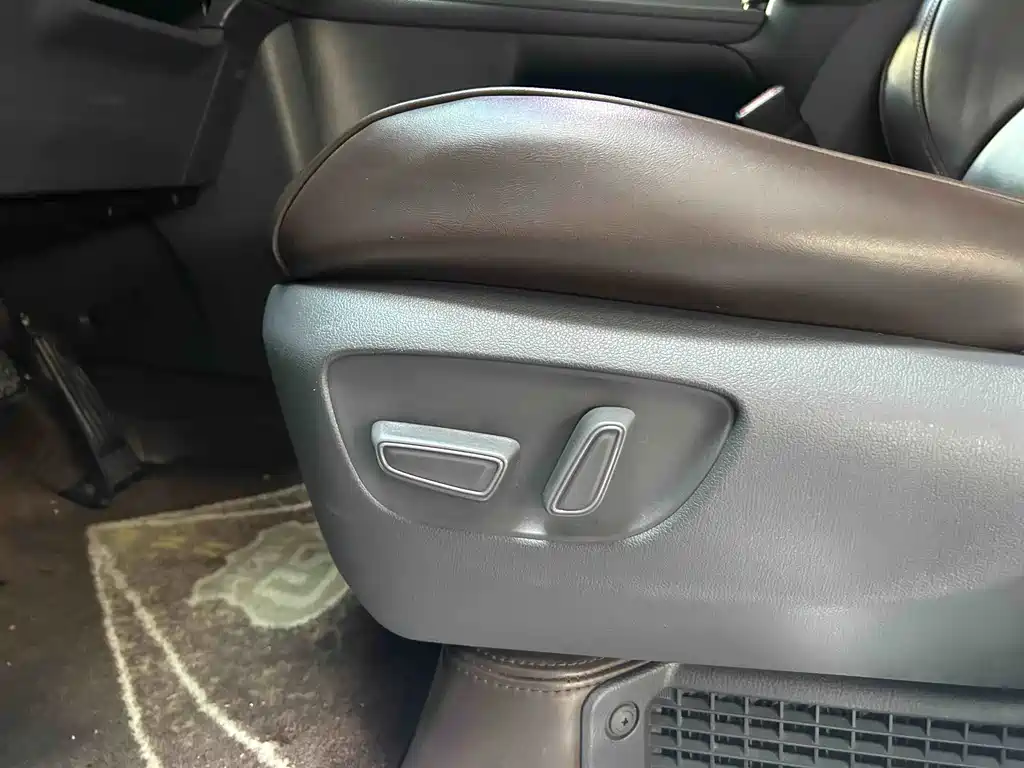 Toyota Sienna 2021 2.5L Luxury