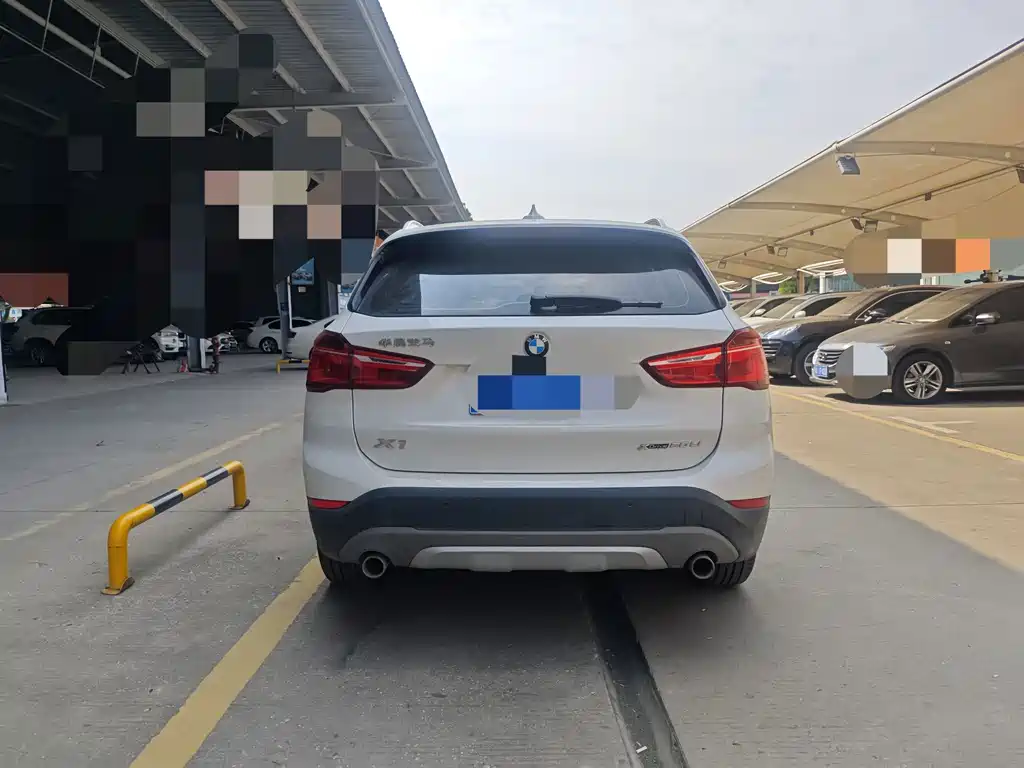 BMW X1 — миниатюра 8