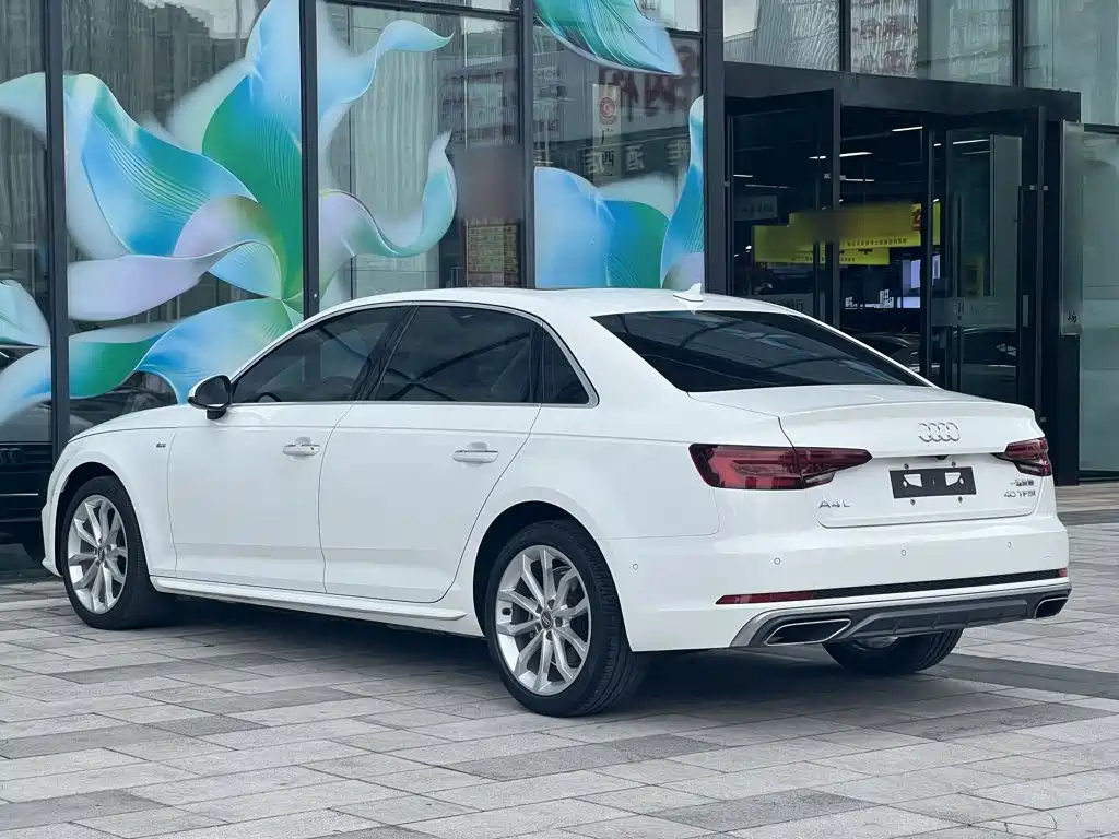 Audi A4L — миниатюра 6