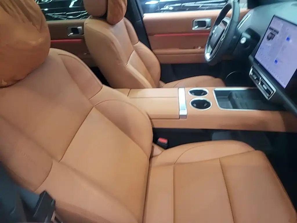 Li Auto Li L6 — миниатюра 25