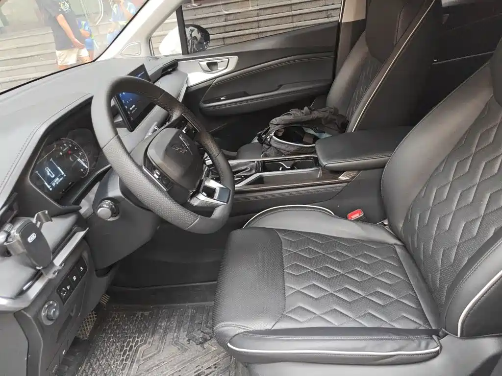 Wuling Jiachen — миниатюра 11