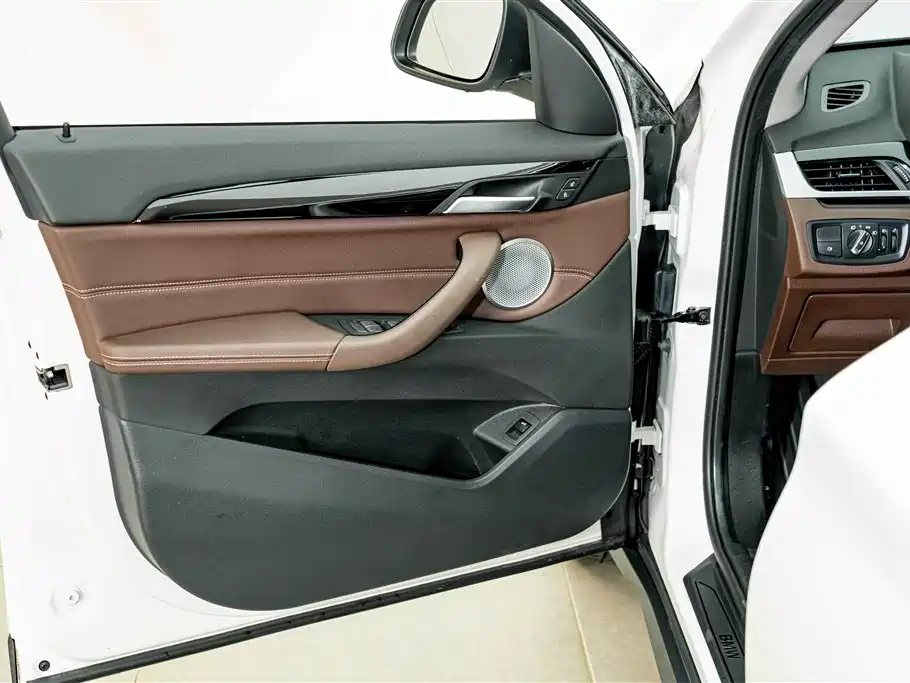 BMW X1 — миниатюра 16
