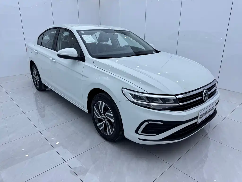 Volkswagen Bora — миниатюра 3