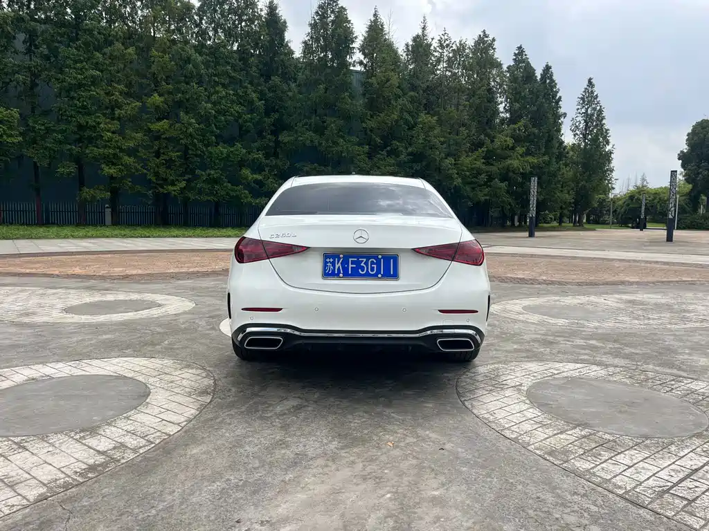 Mercedes-Benz C-Class — миниатюра 7
