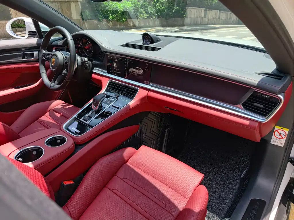 Porsche Panamera — миниатюра 11