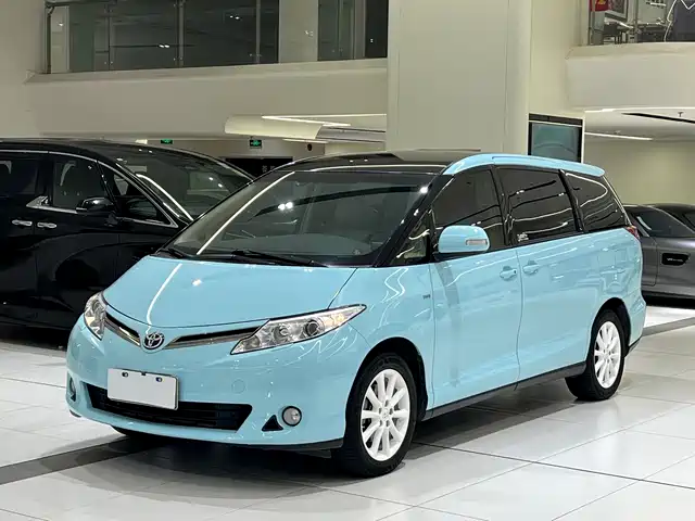 TOYOTA PREVIA 2017