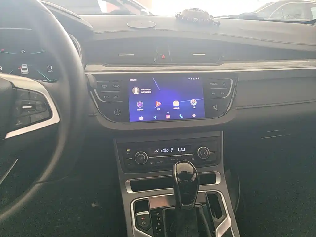 Geely Emgrand — миниатюра 13