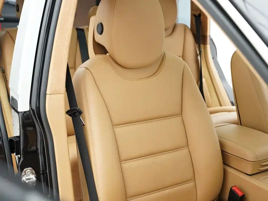 Porsche Cayenne — миниатюра 17