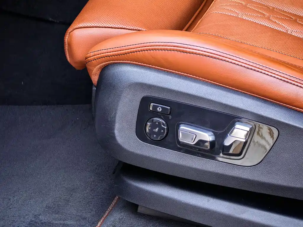 BMW X7 M60i 2023 xDrive M60i