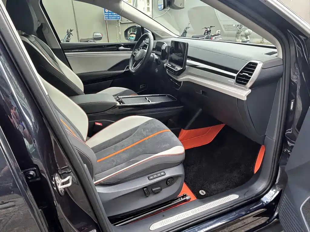 Volkswagen ID.6 Crozz — миниатюра 11