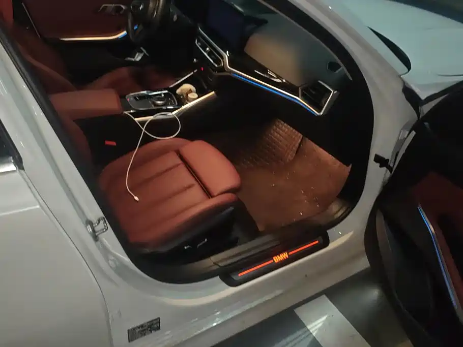 BMW i3 — миниатюра 8