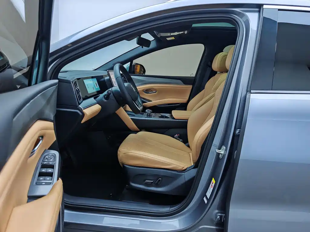 BYD L DM-i — миниатюра 14
