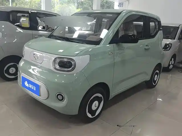 WULING AUTOMOBILE HONGGUANG MINIEV 2025