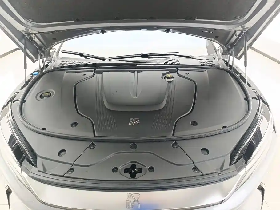 BYD Han — миниатюра 10