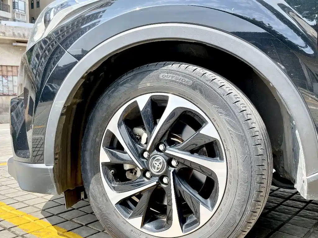 Toyota IZOA — миниатюра 7