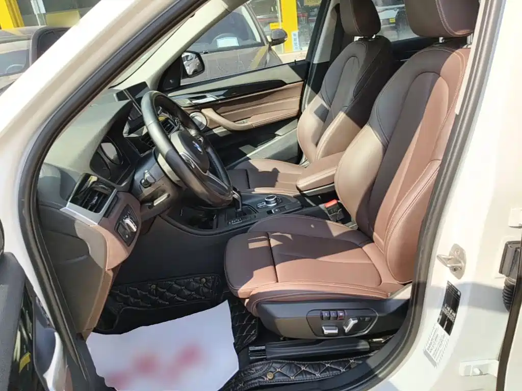 BMW X1 — миниатюра 15
