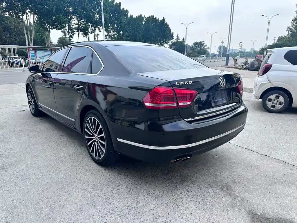 Volkswagen Passat — миниатюра 7