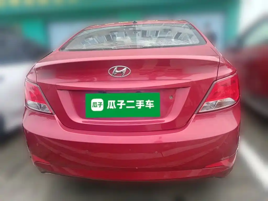 Hyundai Verna — миниатюра 3