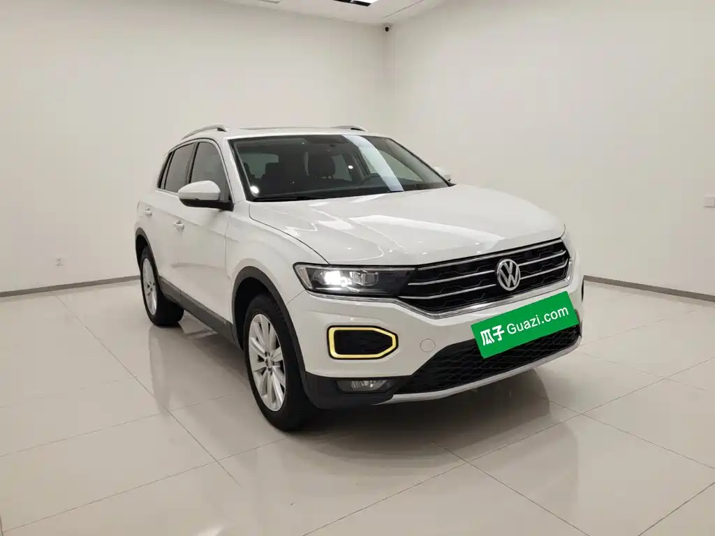 Volkswagen T-Roc — миниатюра 3