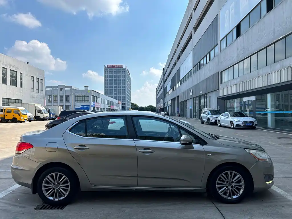 Citroen C4L — миниатюра 3