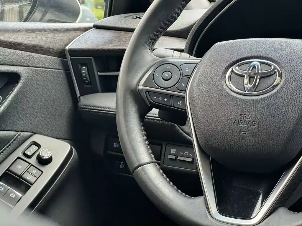 Toyota Avalon — миниатюра 14