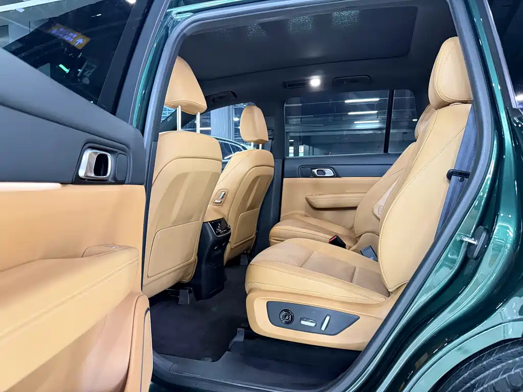 Li Auto Li ONE — миниатюра 10