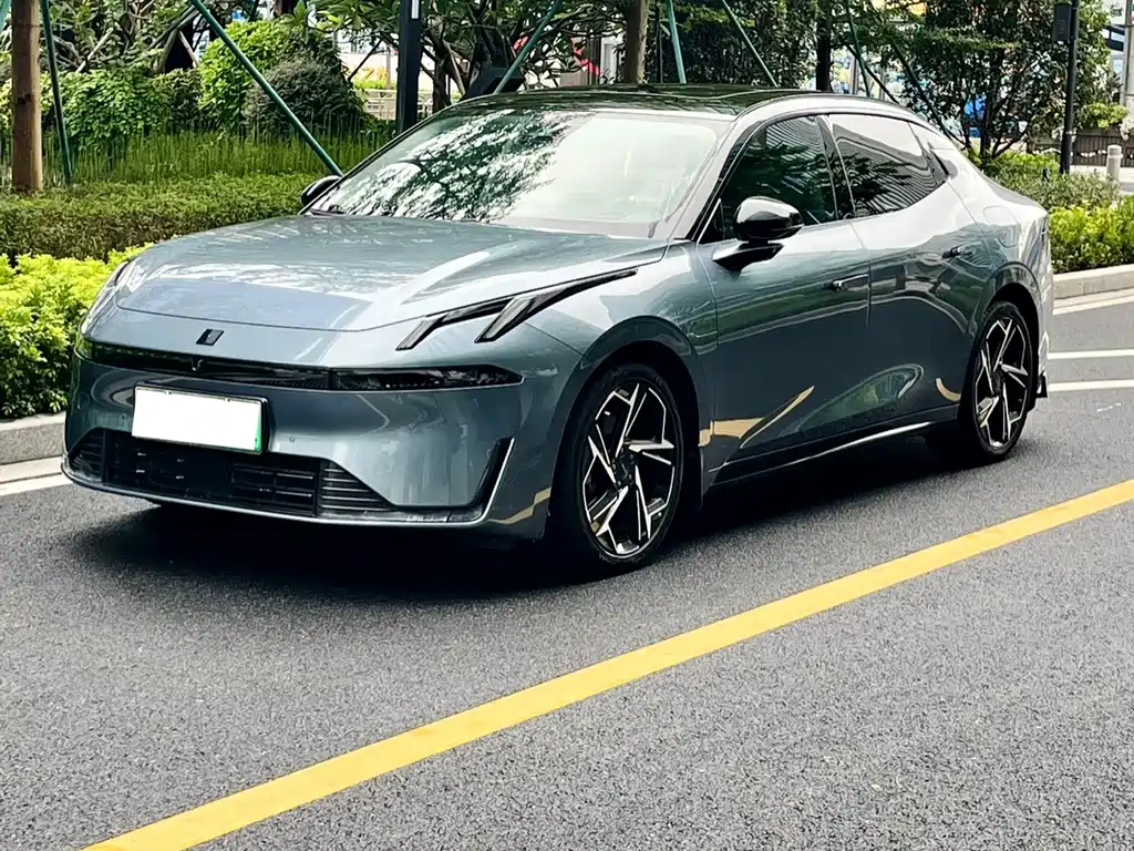 Lynk & Co 07 EM-P — миниатюра 2
