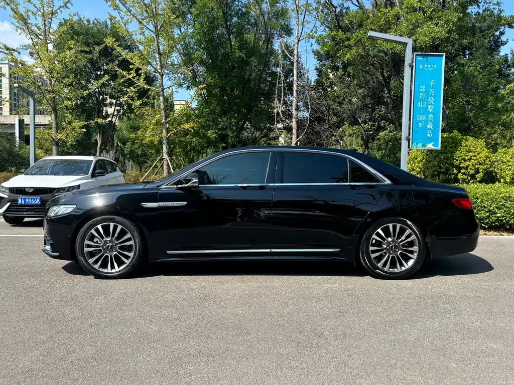 Lincoln Continental — миниатюра 4