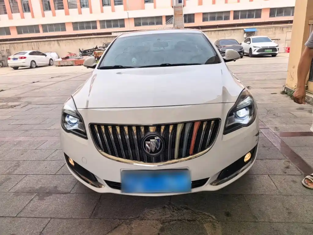 Buick Regal — миниатюра 3