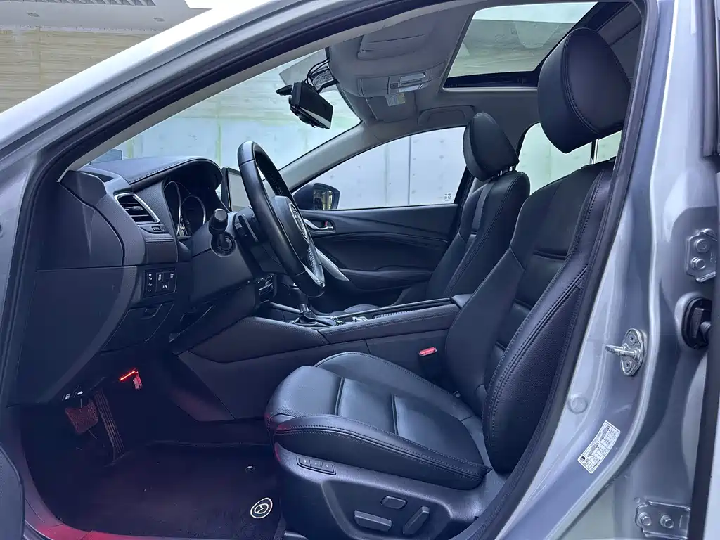 Mazda Atenza — миниатюра 8