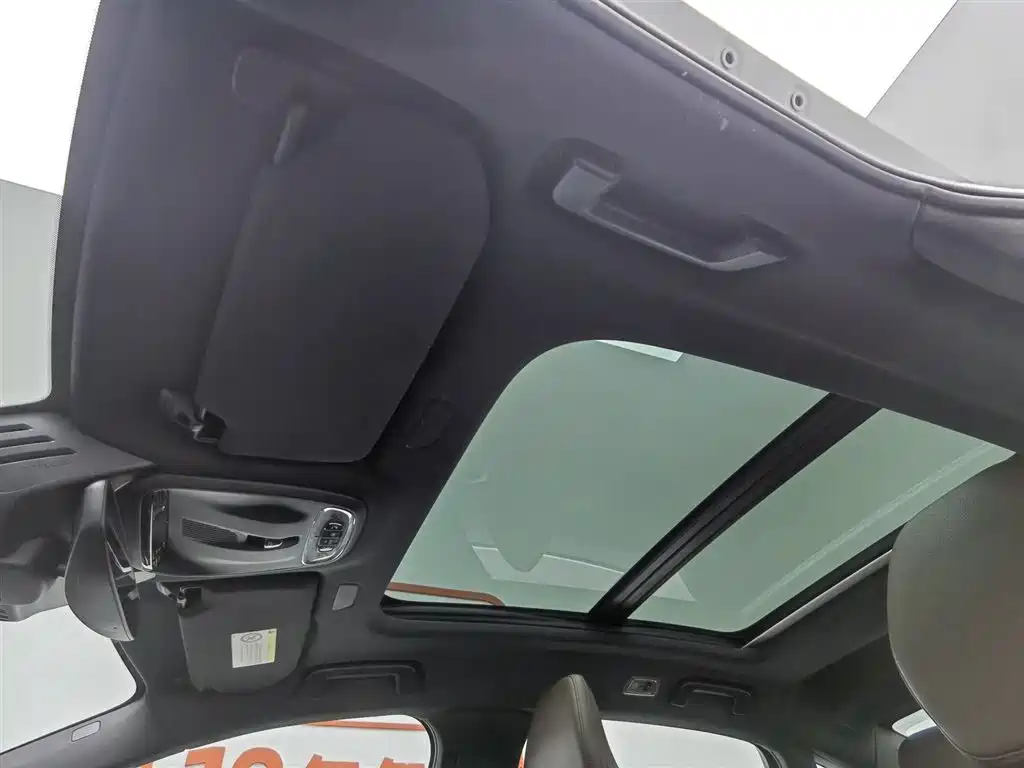 VOLVO S90 PLUG IN HYBRID