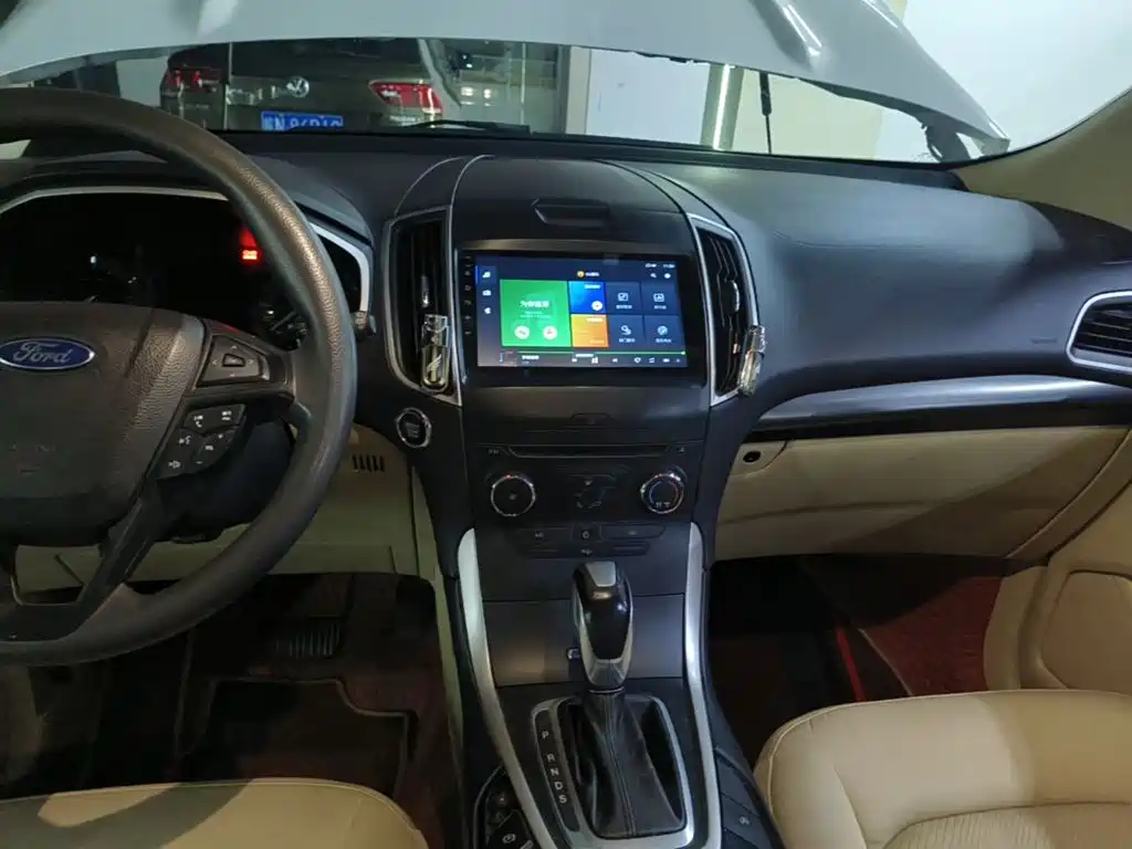 Ford Edge — миниатюра 13