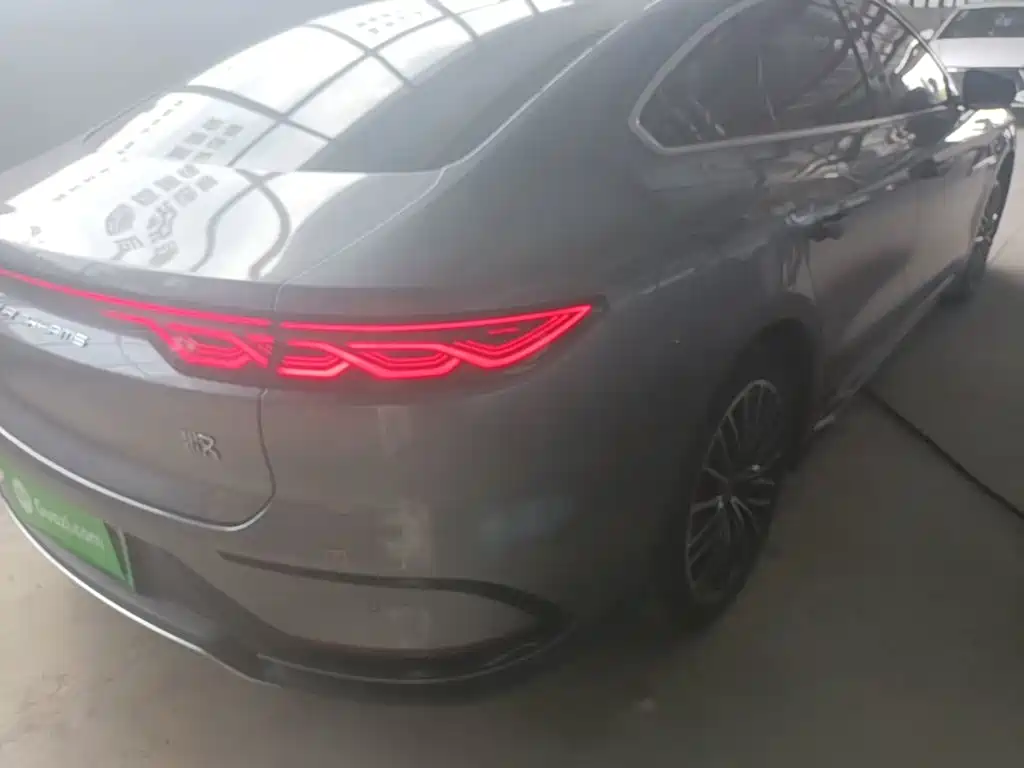 BYD Han — миниатюра 7