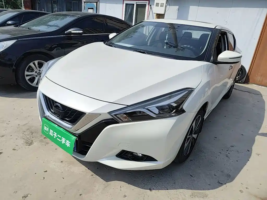Nissan Bluebird — миниатюра 2