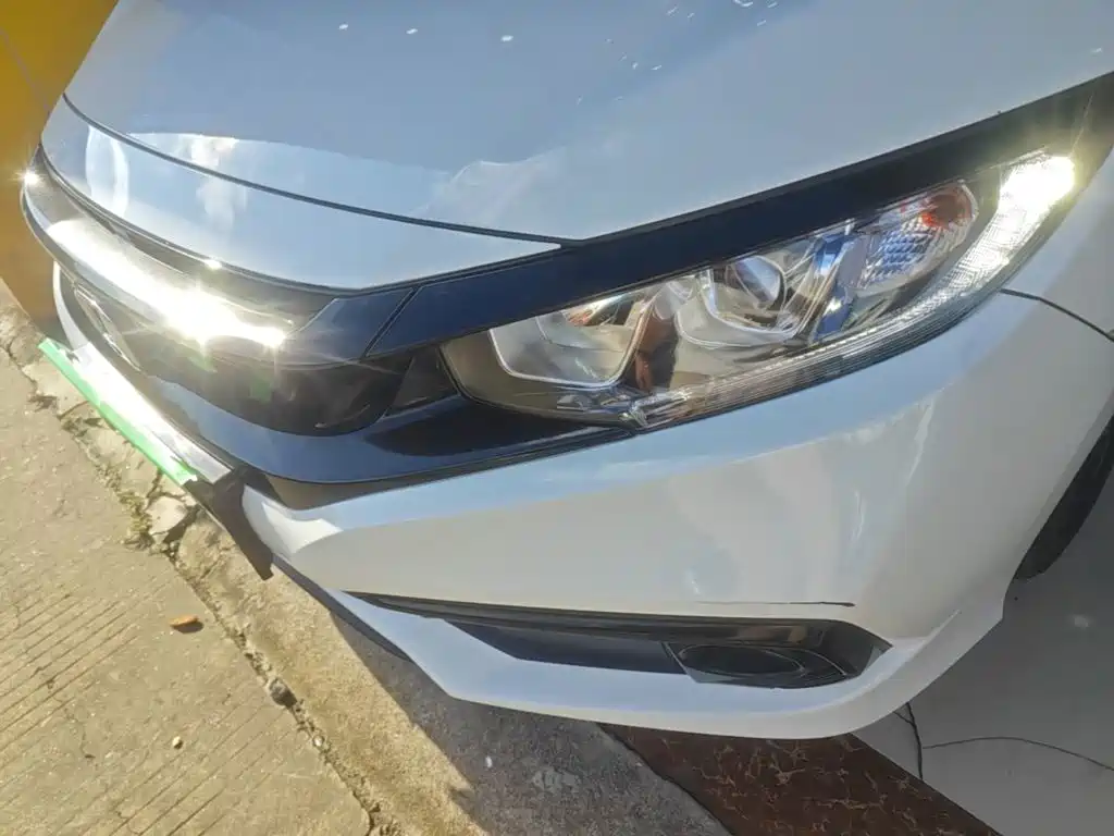 Honda Civic — миниатюра 24