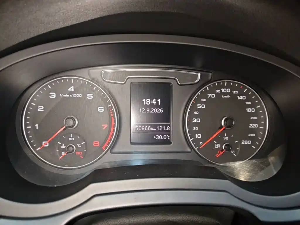 Audi Q3 — миниатюра 12