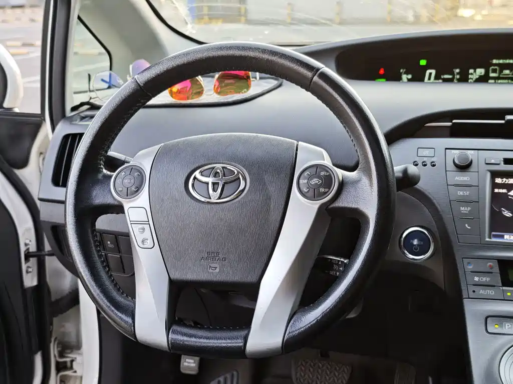 Toyota Prius — миниатюра 10