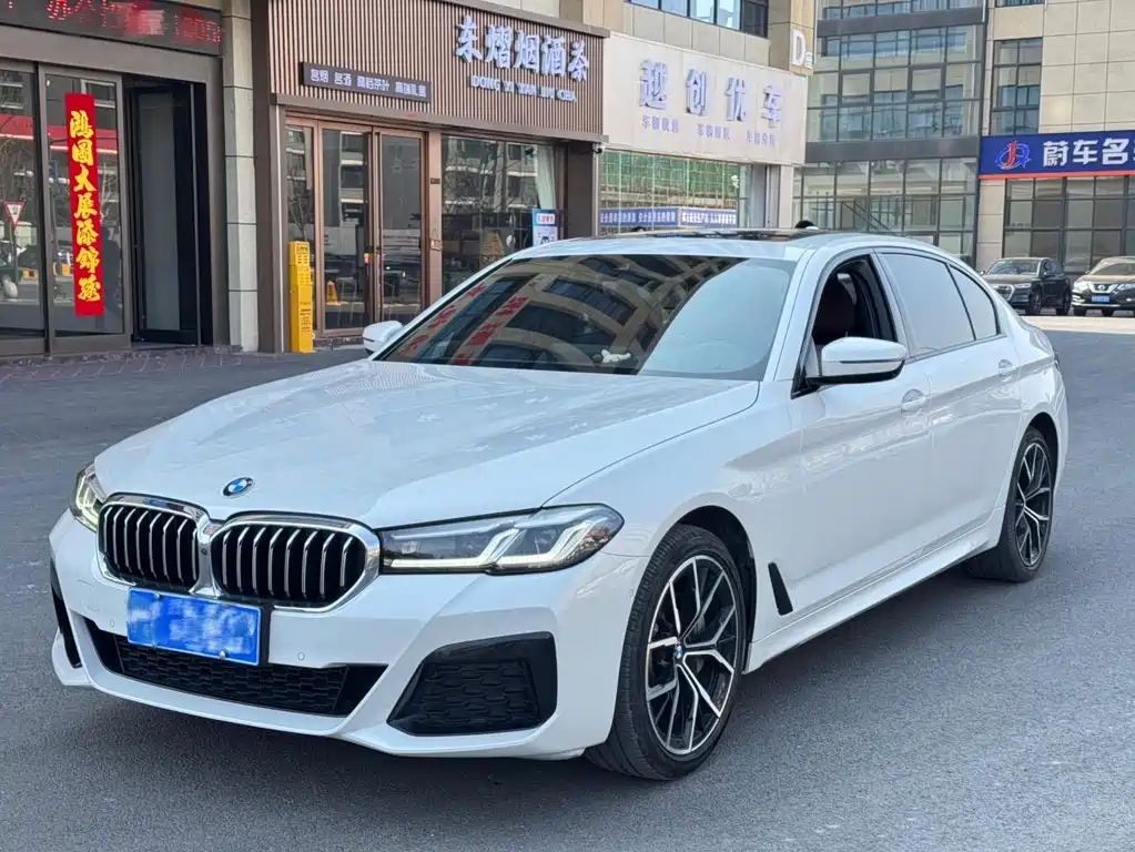 BMW 5 Series 2022