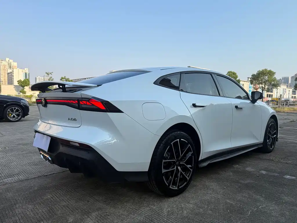 Changan UNI-V iDD — миниатюра 6