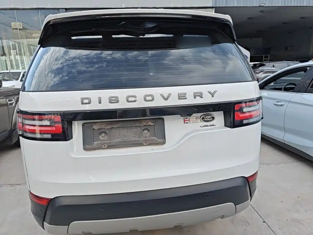 Land Rover Discovery — миниатюра 6