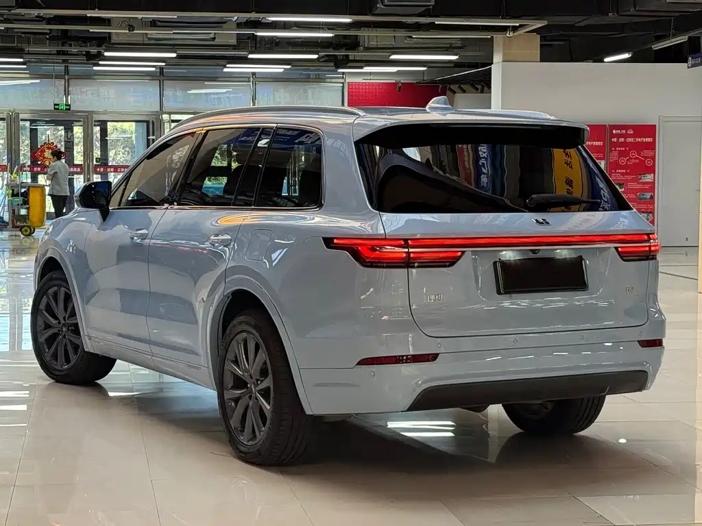 Li Auto Li ONE — миниатюра 4