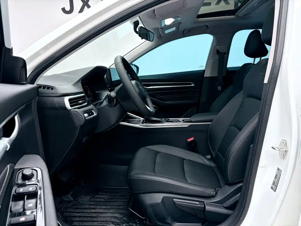 Geely Emgrand — миниатюра 15