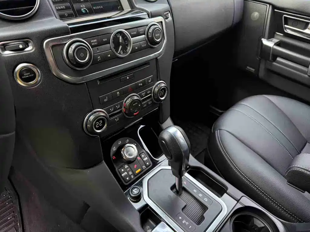 Land Rover Discovery 2012 5.0 V8 SE