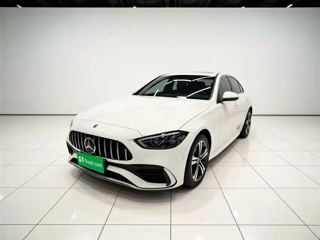 Mercedes-Benz C-Class 2023
