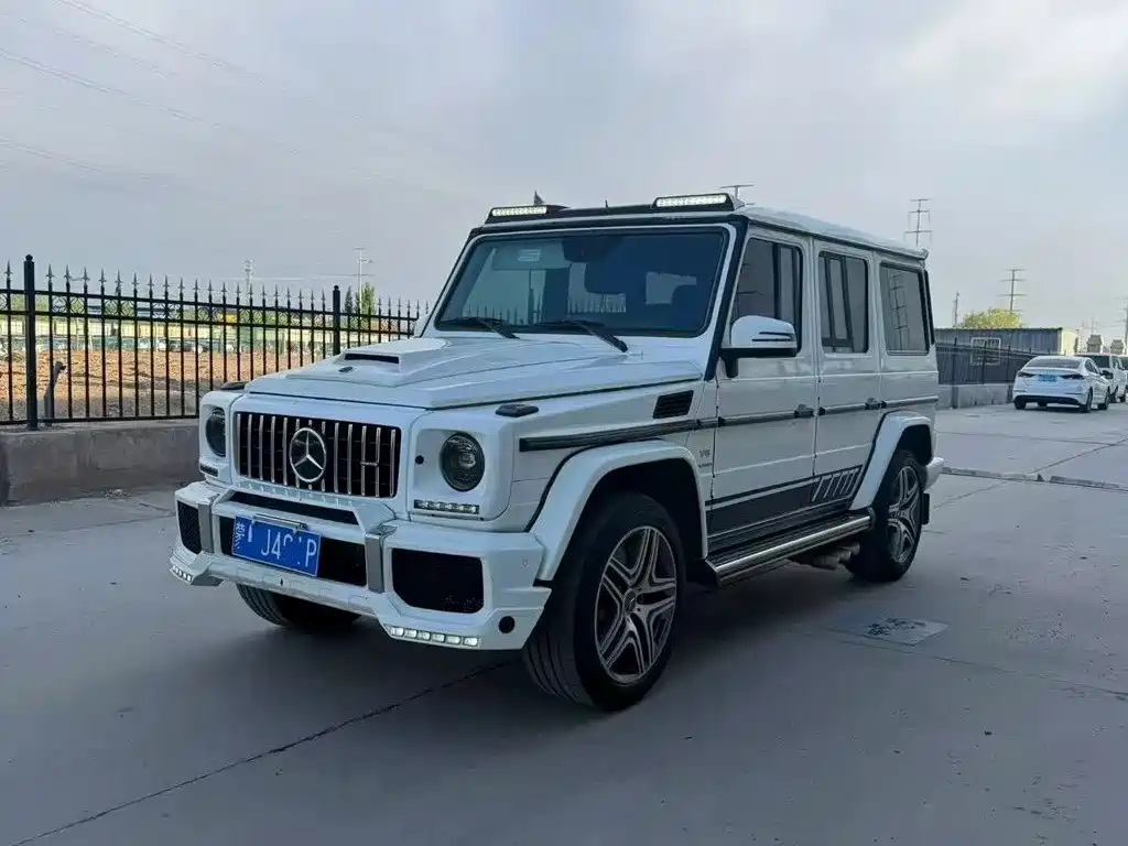Mercedes-Benz G-Class